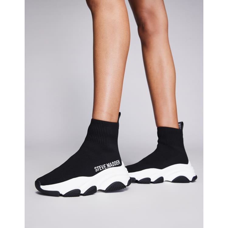 Steve madden found sock sneaker hot sale