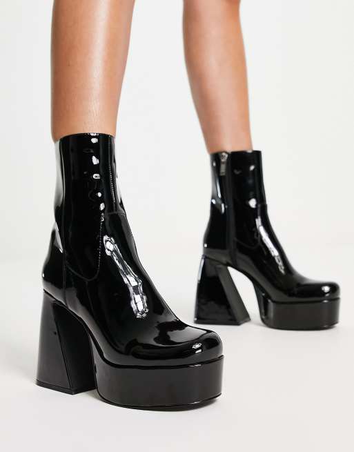 Steve madden best sale main platform boot