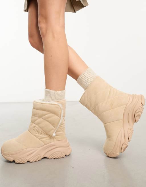 Steve madden hot sale beige boots