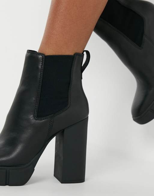 Steve madden deals black heeled booties