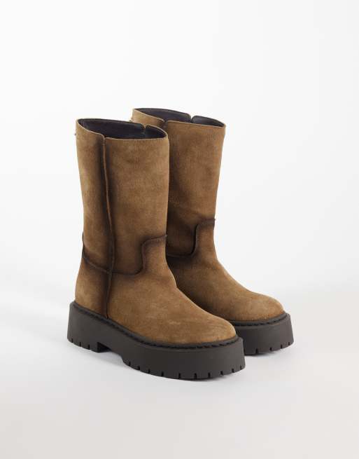 Steve Madden Soleil Chunky-Ankle-Boots aus taupefarbenem Wildleder in Used-Optik, 3 von 4