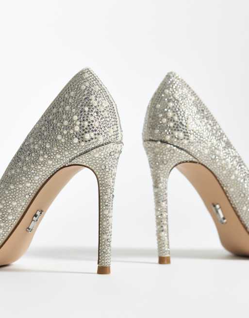 Steve Madden Thrive pearl embellished court shoes in rose gold, 4 of 4