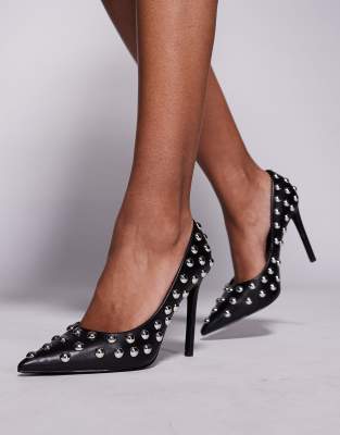 Steve Madden - Thrives-S - Spitze Pumps in Schwarz mit gewölbten Nieten