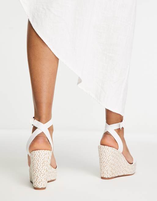 Steve madden white wedge sandals top