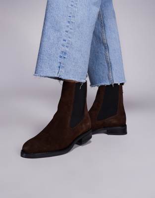  Valera chelsea boots in suede brown