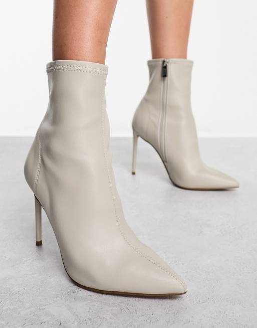 Steve madden stretch store booties