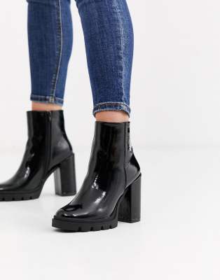 patent heeled chelsea boots