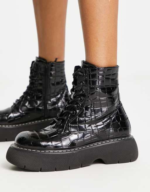 Steve madden black online croc boots