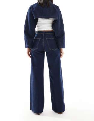 Stradivarius Stradivairus Wide Pleated Jean In Blue