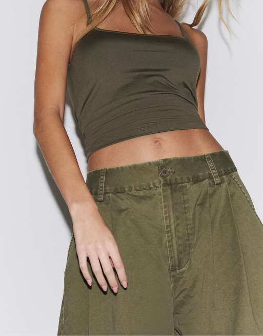 Stradivarius 100% bomulds barrel-bukser i khaki, 4 af 4