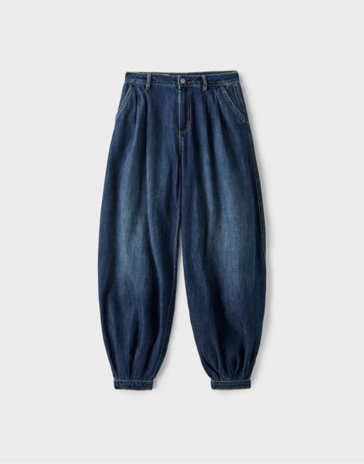 Stradivarius 100% cotton sarouel jeans in medium denim wash, 6 of 7