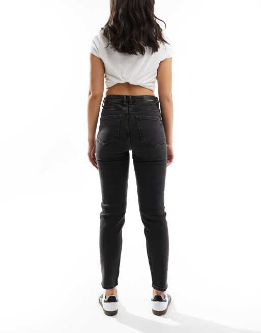 Stradivarius - 1465 - Vasket sorte mom-jeans i slim fit, 2 af 5