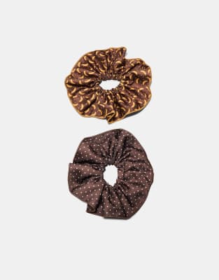 Stradivarius - 2er-Set Maxi-Scrunchies in Braun-Brown