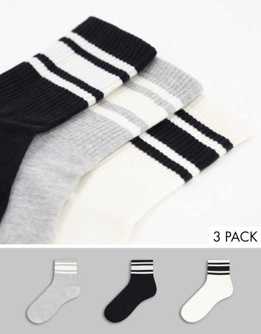 Stradivarius 3 pack ankle socks in multi