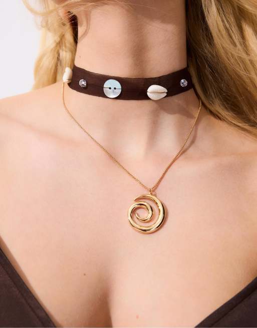 Stradivarius – 3er-Set Halsketten in Gold-Optik mit Spiralverzierung, 3 von 4