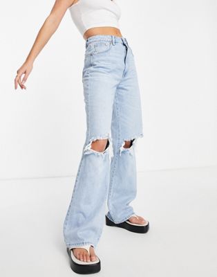 Stradivarius 90s dad jean with rips in light wash-Blue - 5 Star Wedding ...