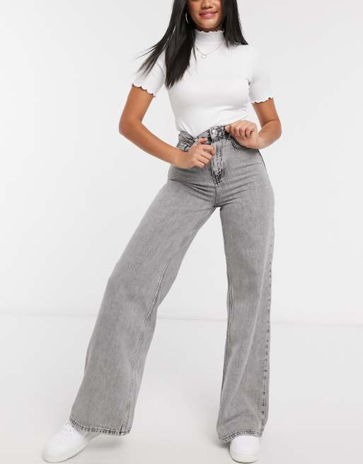 Stradivarius 90s wide leg jeans in grey