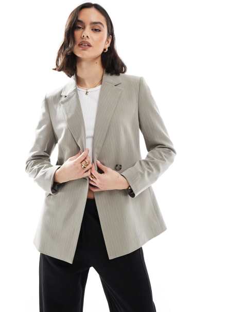 Stradivarius - Aansluitende blazer in taupe met krijtstreep - view 1