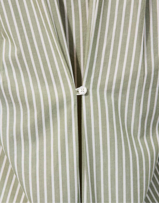 Stradivarius Adjustable regular poplin shirt in khaki, 4 of 7