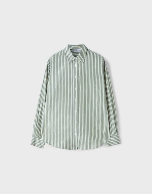 Stradivarius Adjustable regular poplin shirt in khaki, 6 of 7
