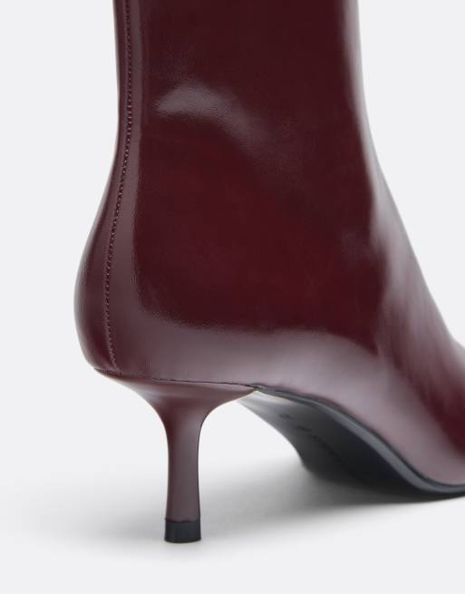 Stradivarius ankelboots med krokodileffekt och taxklack i vinrött, 5 av 6