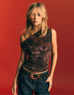 Stradivarius - Ärmelloses Oberteil in Braun mit beflocktem Muster-Brown