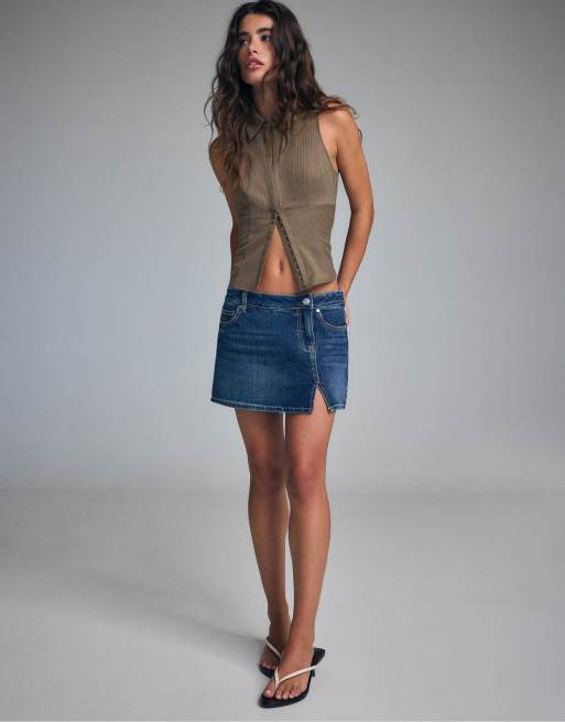 Stradivarius ärmelloses Oberteil mit Druckknöpfen in Khaki, 2 von 7