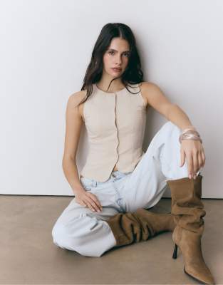 Stradivarius - Ärmelloses Top in Steinbeige mit Knöpfen-Weiß