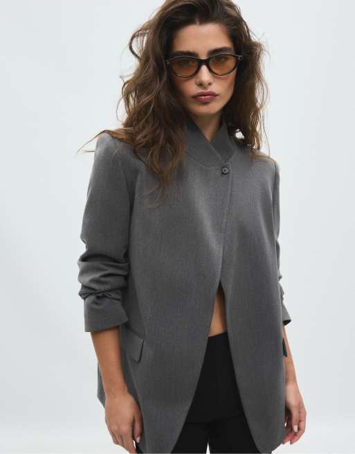 Stradivarius Asymmetric blazer in grey, 5 of 7