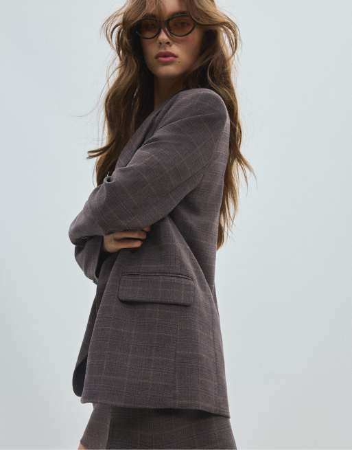 Stradivarius Asymmetric fitted blazer in beige, 5 of 7