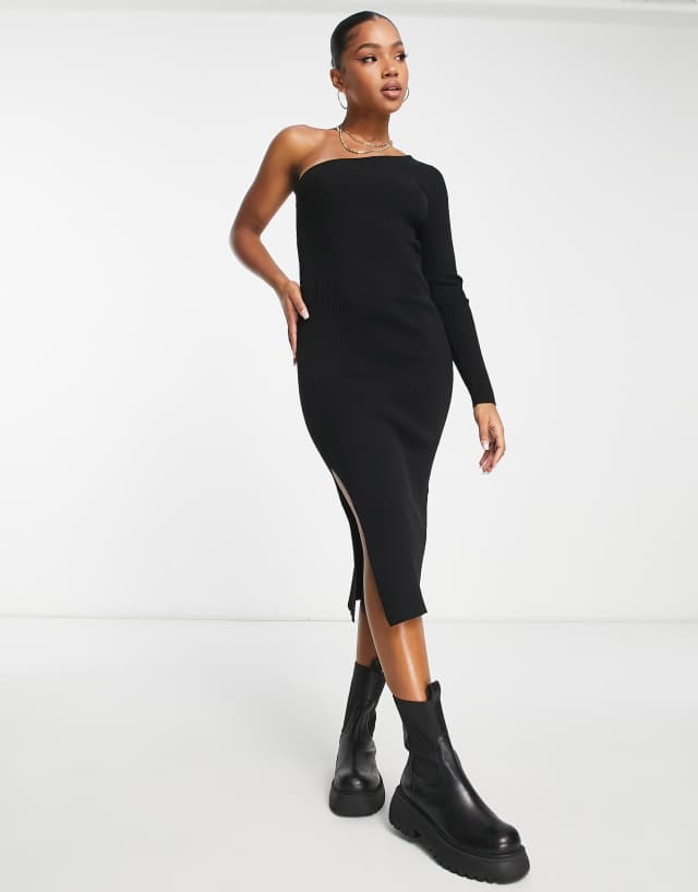 Stradivarius asymmetric knit midi dress in black