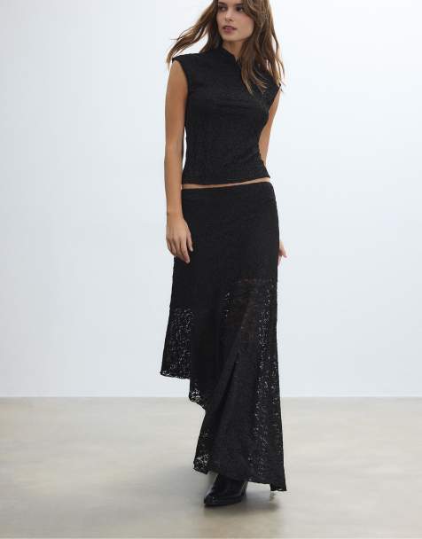 Stradivarius Asymmetric lace midi skirt in black