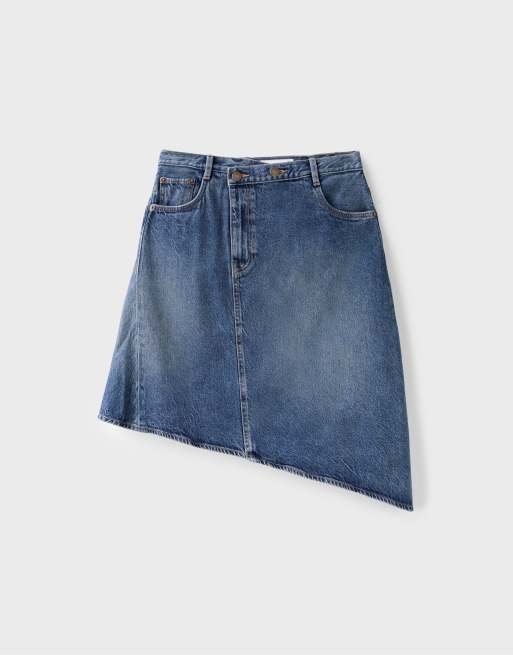 Stradivarius Asymmetric midi skirt in medium blue denim, 6 of 7