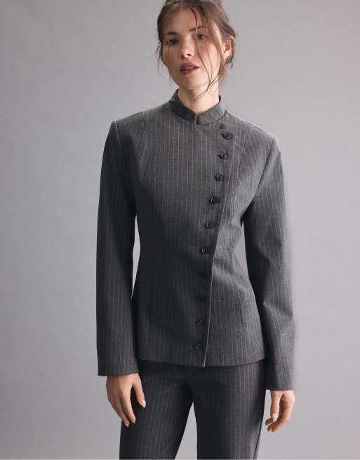 Stradivarius Asymmetric multi-button blazer in dark grey, 2 of 7
