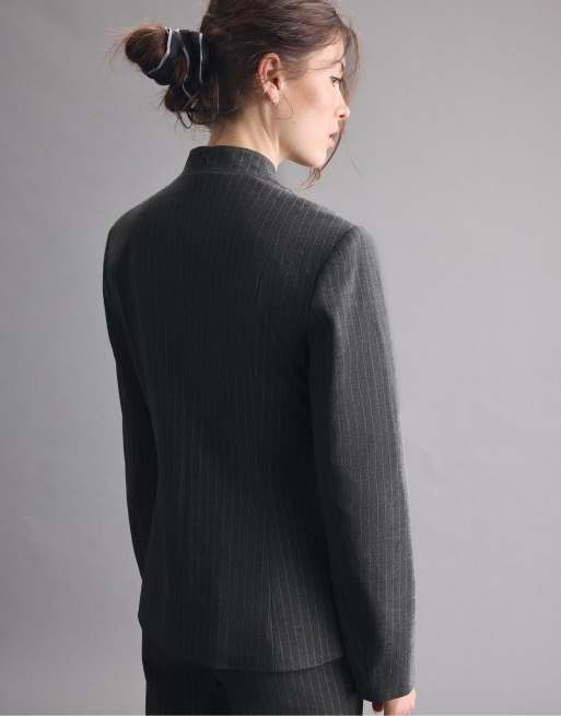 Stradivarius Asymmetric multi-button blazer in dark grey, 3 of 7