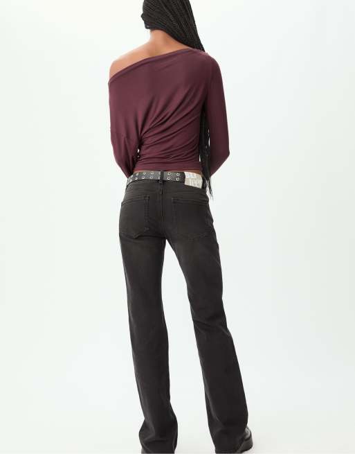Stradivarius Asymmetrical neckline top in burgundy, 2 of 3