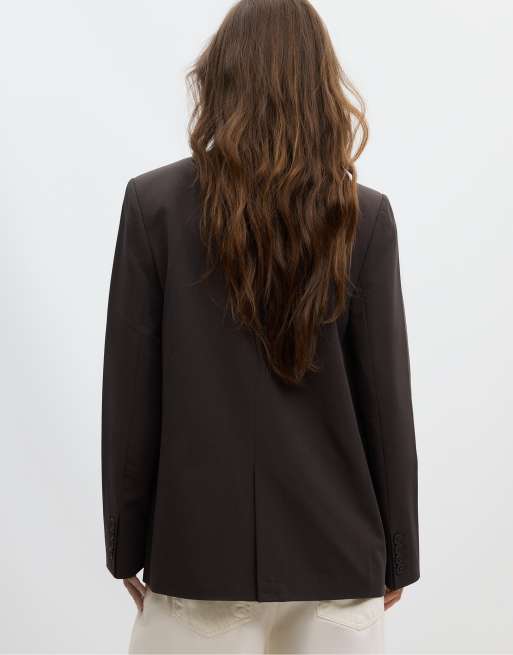 Stradivarius asymmetrische regular-fit blazer in bruin, 3 van 7