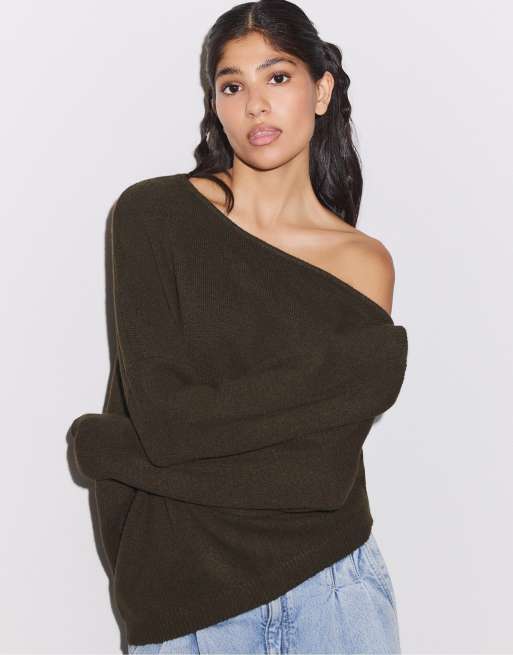 Stradivarius – Asymmetrischer Strickpullover in Braun, 2 von 7