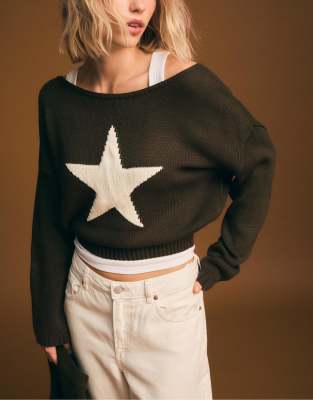 Stradivarius - Asymmetrischer Strickpullover in Khaki mit Stern-Grün