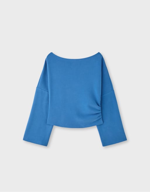 Stradivarius asymmetrisches Cropped-Sweatshirt in Elektrischblau, 2 von 2