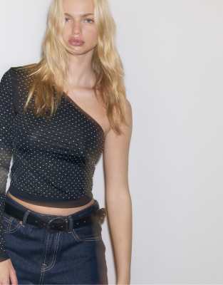 Stradivarius - Asymmetrisches, schimmerndes Oberteil in Schwarz