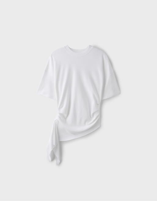 Stradivarius asymmetrisches T-Shirt mit kurzen Ärmeln in Ecru, 6 von 7