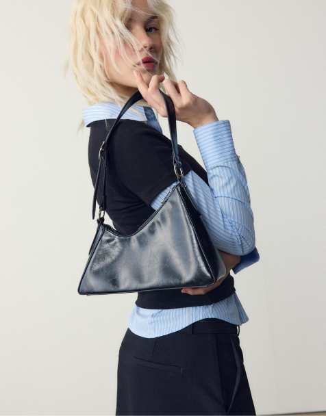 Stradivarius - Asymmetrisk sort mini-skuldertaske - view 1