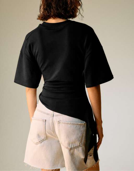 Stradivarius asymmetrisk T-shirt med korte ærmer i sort, 3 af 7