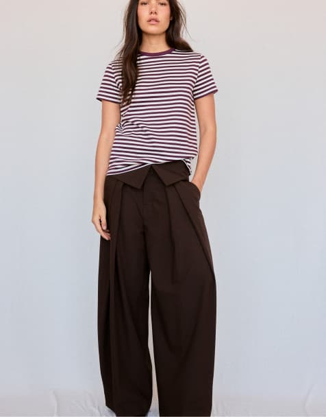 Stradivarius B02 basic randig regular fit mjuk t-shirt i mörklila - view 1