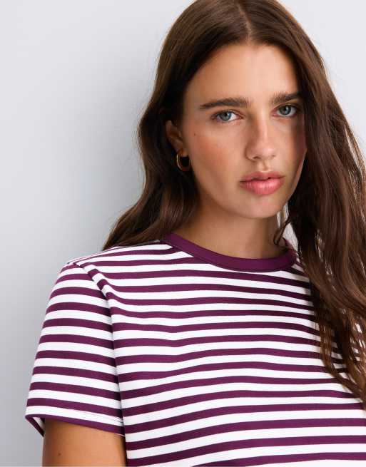 Stradivarius B02 t-shirt rayé coupe regular toucher doux violet foncé, 2 de 7