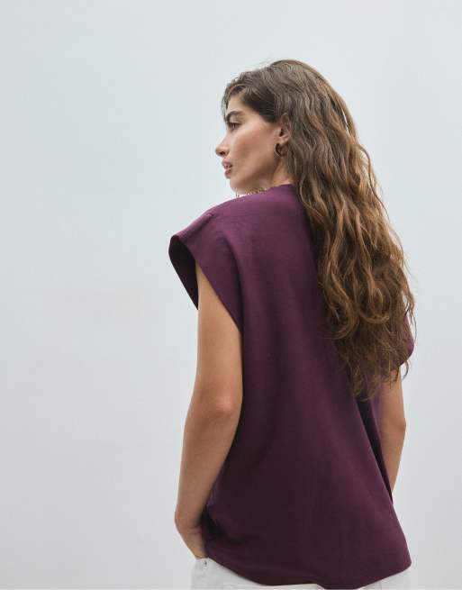 Stradivarius B06 basic dropped-shoulder t-shirt in dark purple, 3 of 7