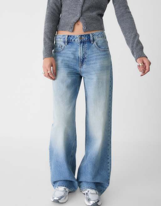 Stradivarius - Baggy jeans met lage taille in blauw met wassing