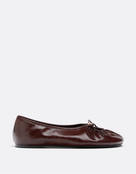 Stradivarius ballerinaer med udskæringsdetalje i brun - view 1
