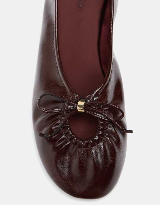 Stradivarius ballerinaer med udskæringsdetalje i brun, 5 af 6